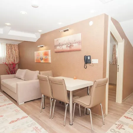 Apart Otel Fulya 3*